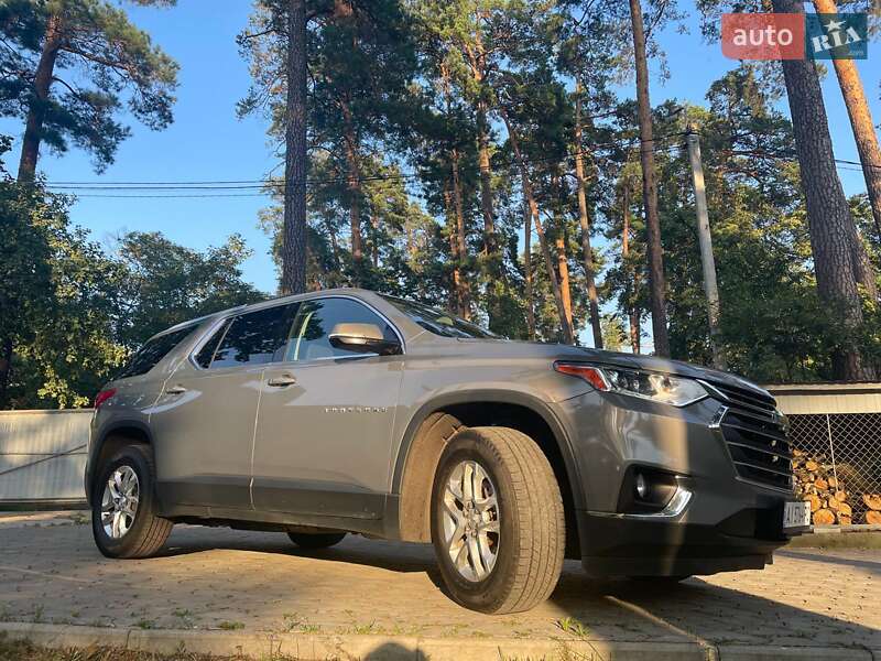 Внедорожник / Кроссовер Chevrolet Traverse 2018 в Киеве