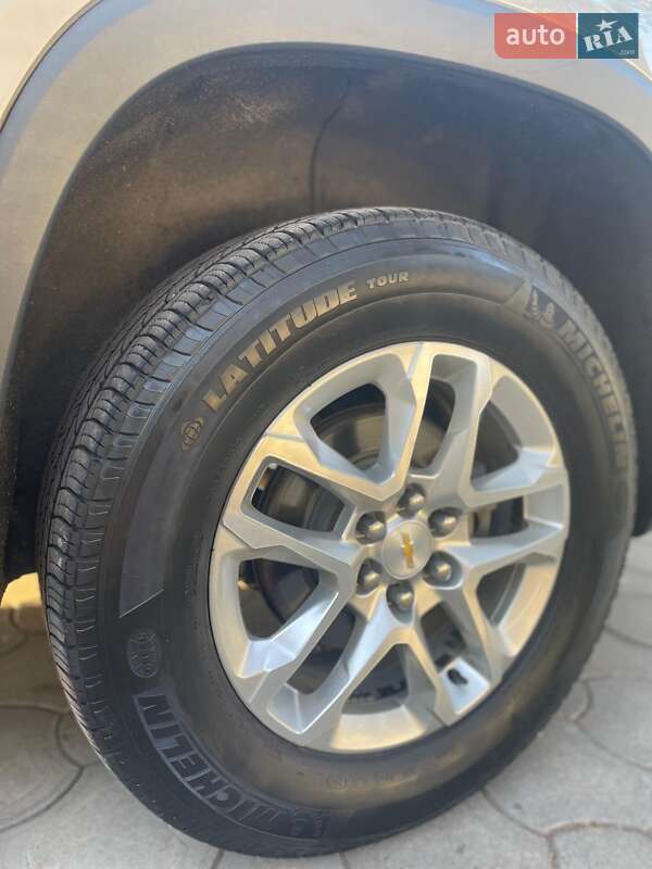 Внедорожник / Кроссовер Chevrolet Traverse 2018 в Киеве