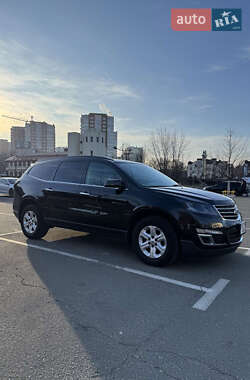 Внедорожник / Кроссовер Chevrolet Traverse 2017 в 
