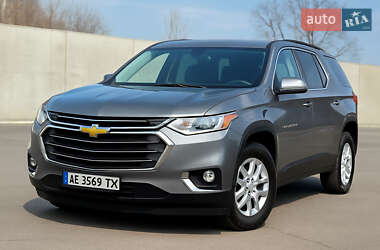 Позашляховик / Кросовер Chevrolet Traverse 2017 в Дніпрі