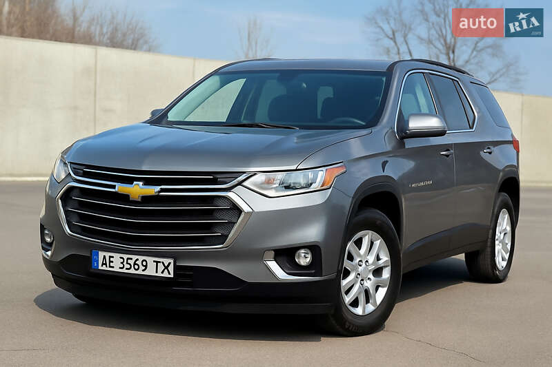 Позашляховик / Кросовер Chevrolet Traverse 2017 в Дніпрі