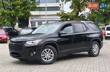 Внедорожник / Кроссовер Chevrolet Traverse 2018 в 