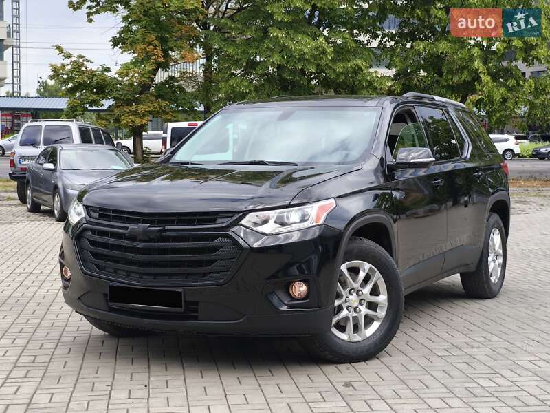 Внедорожник / Кроссовер Chevrolet Traverse 2018 в 