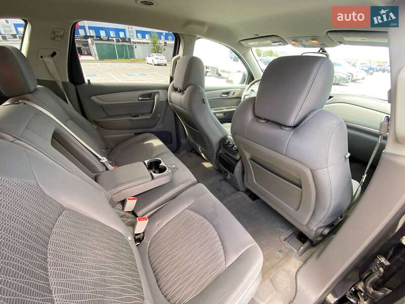 Позашляховик / Кросовер Chevrolet Traverse 2017 в Києві фото 46 Позашляховик / Кросовер Chevrolet Traverse 2017 в Києві