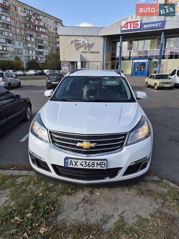 Внедорожник / Кроссовер Chevrolet Traverse 2015 в Харькове фото 2 Внедорожник / Кроссовер Chevrolet Traverse 2015 в Харькове