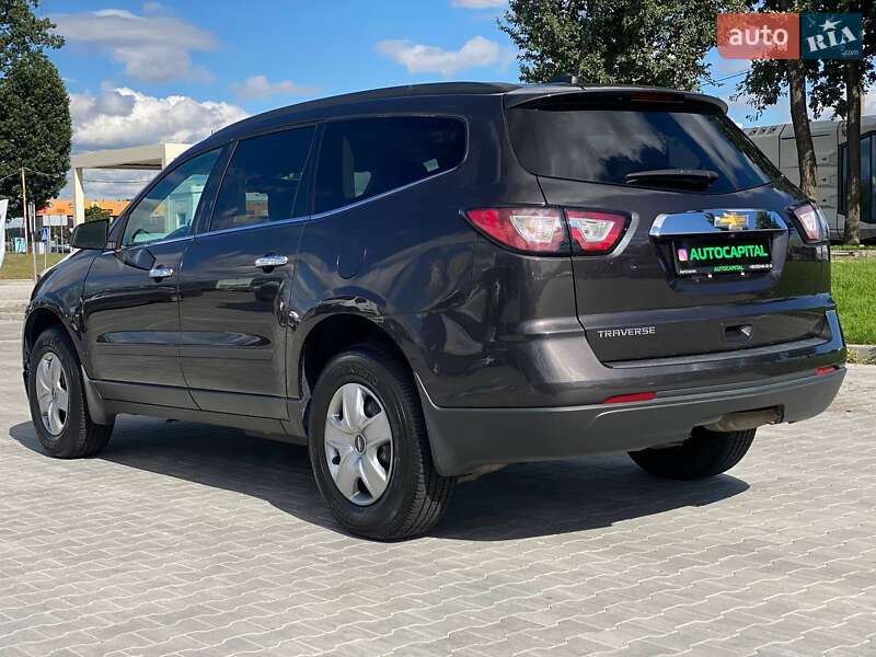 Внедорожник / Кроссовер Chevrolet Traverse 2017 в Киеве