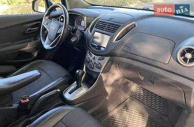 Внедорожник / Кроссовер Chevrolet Trax 2016 в 
