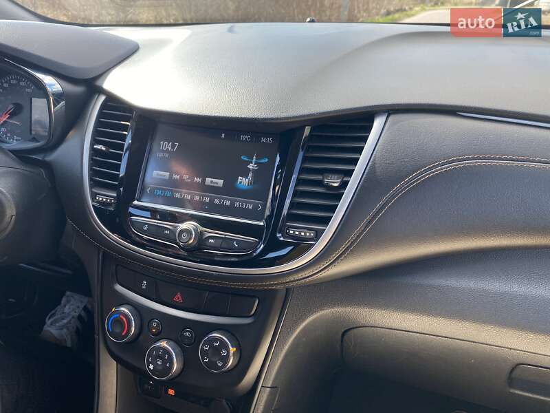 Внедорожник / Кроссовер Chevrolet Trax 2017 в Львове