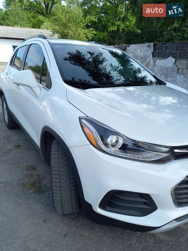 Внедорожник / Кроссовер Chevrolet Trax 2019 в Сарнах