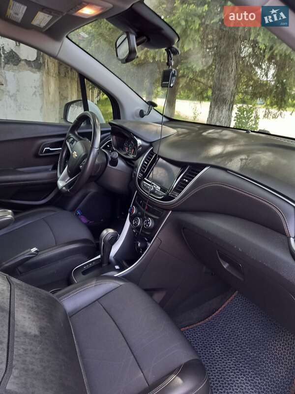 Внедорожник / Кроссовер Chevrolet Trax 2019 в Сарнах