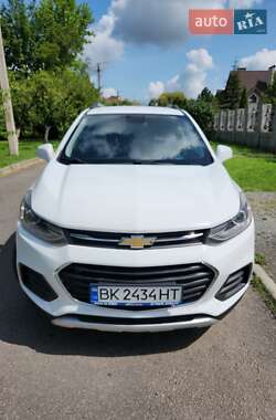 Внедорожник / Кроссовер Chevrolet Trax 2017 в Ровно