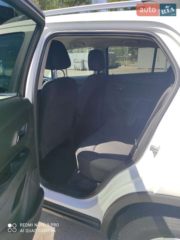 Внедорожник / Кроссовер Chevrolet Trax 2016 в Днепре фото 6 Внедорожник / Кроссовер Chevrolet Trax 2016 в Днепре