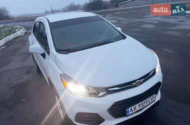 Позашляховик / Кросовер Chevrolet Trax 2017 в Краснограді