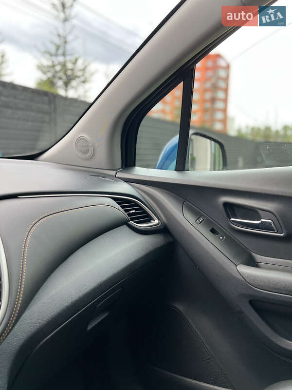 Внедорожник / Кроссовер Chevrolet Trax 2019 в Южном