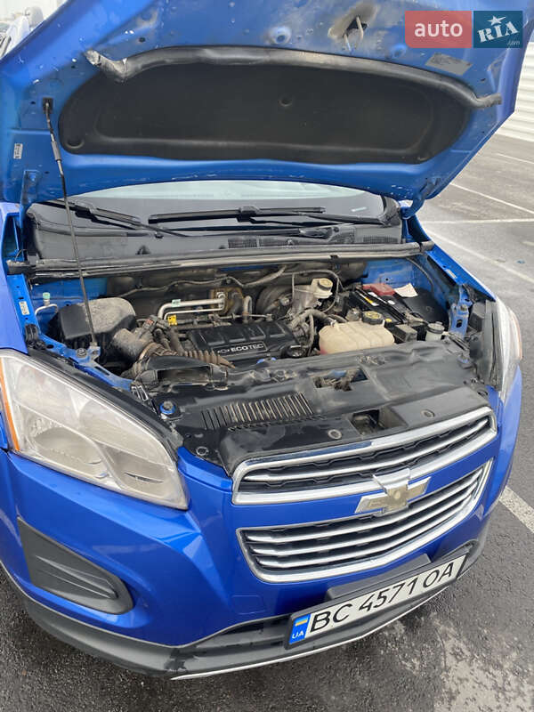 Позашляховик / Кросовер Chevrolet Trax 2015 в Львові