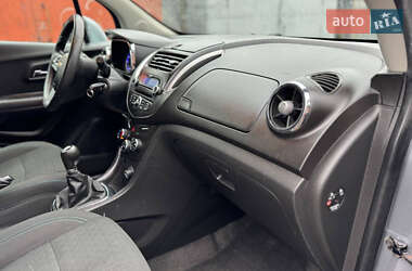 Внедорожник / Кроссовер Chevrolet Trax 2014 в 