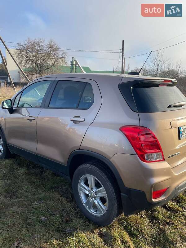 Внедорожник / Кроссовер Chevrolet Trax 2018 в Тернополе
