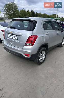 Внедорожник / Кроссовер Chevrolet Trax 2019 в 