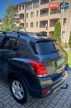 Внедорожник / Кроссовер Chevrolet Trax 2020 в 