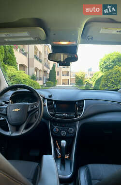 Внедорожник / Кроссовер Chevrolet Trax 2020 в 