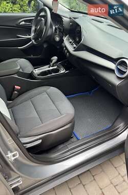 Внедорожник / Кроссовер Chevrolet Trax 2023 в 