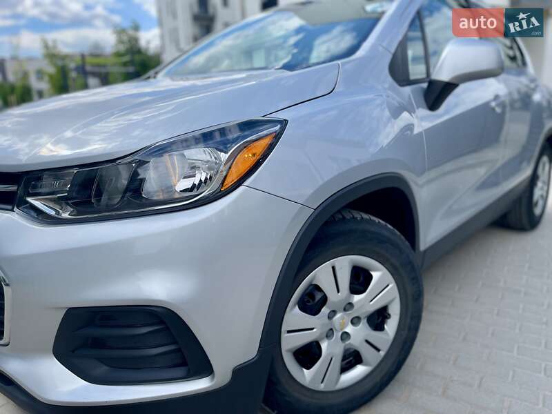 Позашляховик / Кросовер Chevrolet Trax 2017 в Львові