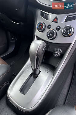Внедорожник / Кроссовер Chevrolet Trax 2013 в 