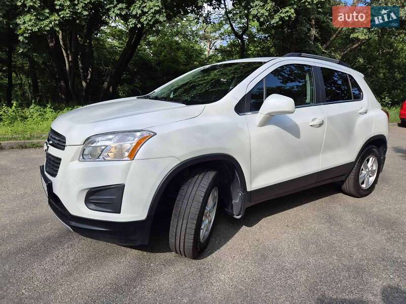 Позашляховик / Кросовер Chevrolet Trax 2016 в Софіївській Борщагівці