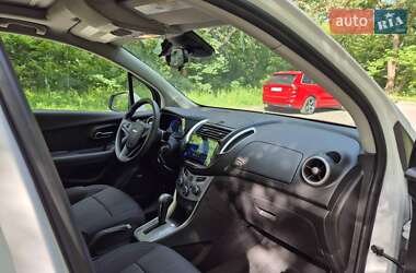 Внедорожник / Кроссовер Chevrolet Trax 2016 в 