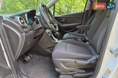 Внедорожник / Кроссовер Chevrolet Trax 2016 в 