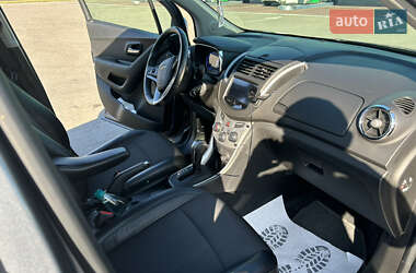 Внедорожник / Кроссовер Chevrolet Trax 2013 в 
