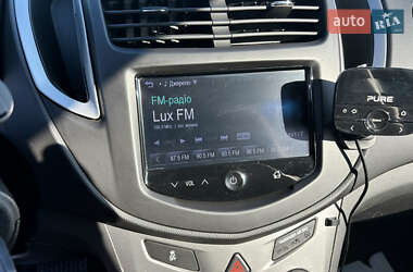 Внедорожник / Кроссовер Chevrolet Trax 2013 в 