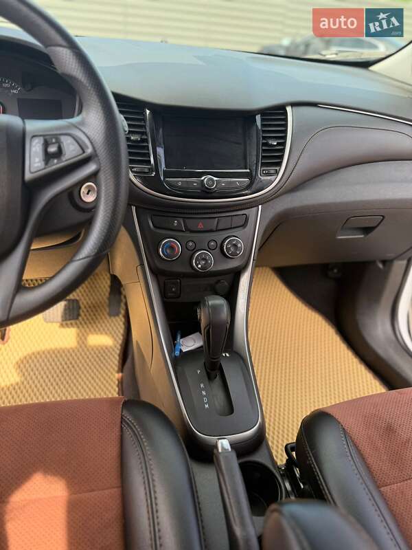 Внедорожник / Кроссовер Chevrolet Trax 2018 в Черкассах