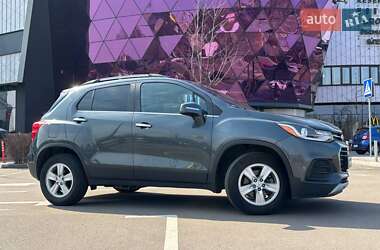 Внедорожник / Кроссовер Chevrolet Trax 2018 в Киеве