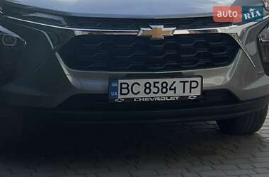 Внедорожник / Кроссовер Chevrolet Trax 2023 в 