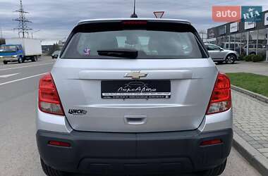 Внедорожник / Кроссовер Chevrolet Trax 2015 в 