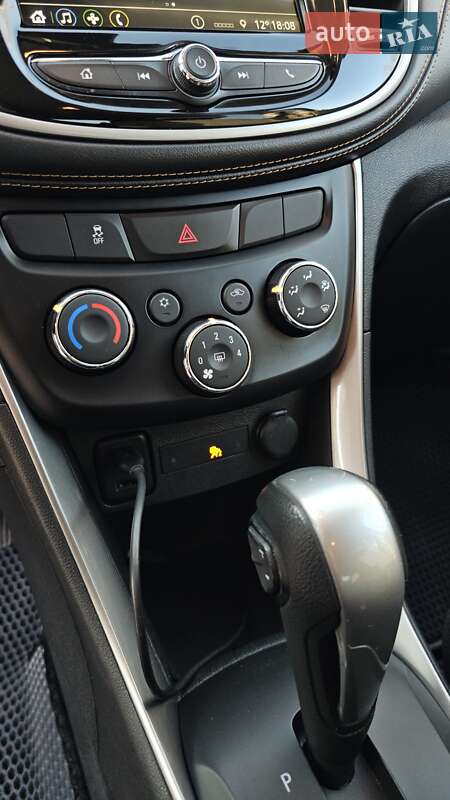 Внедорожник / Кроссовер Chevrolet Trax 2018 в Одессе