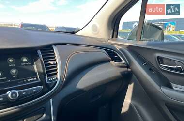 Позашляховик / Кросовер Chevrolet Trax 2018 в 