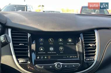 Позашляховик / Кросовер Chevrolet Trax 2018 в 
