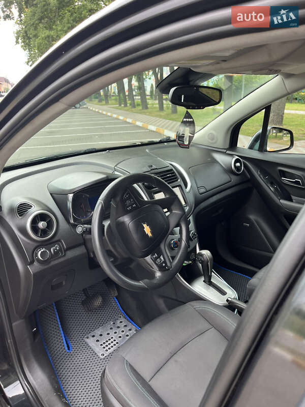 Внедорожник / Кроссовер Chevrolet Trax 2015 в Киеве