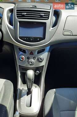 Внедорожник / Кроссовер Chevrolet Trax 2016 в 