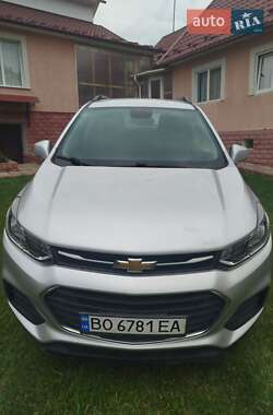Внедорожник / Кроссовер Chevrolet Trax 2017 в Тернополе