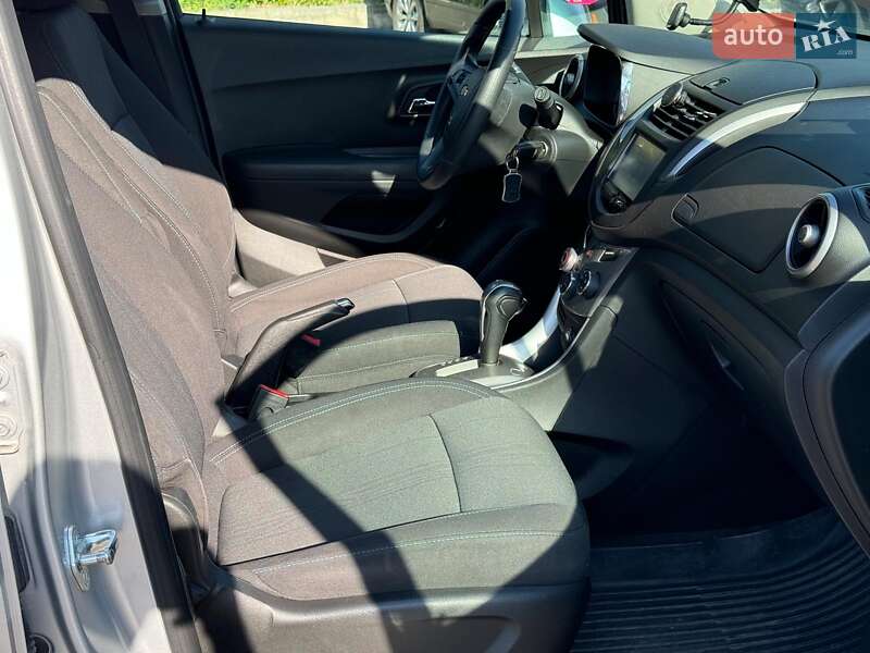 Внедорожник / Кроссовер Chevrolet Trax 2016 в Виннице