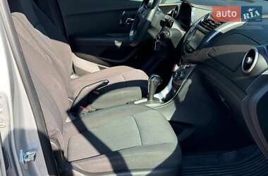 Внедорожник / Кроссовер Chevrolet Trax 2016 в 