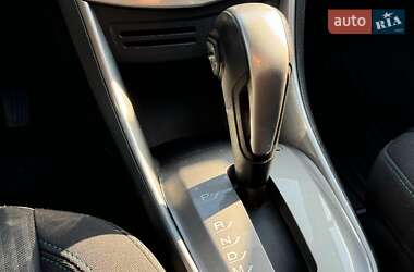 Внедорожник / Кроссовер Chevrolet Trax 2016 в 