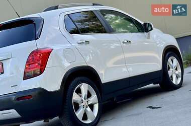 Внедорожник / Кроссовер Chevrolet Trax 2013 в 