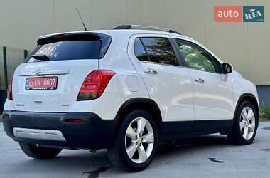 Внедорожник / Кроссовер Chevrolet Trax 2013 в 