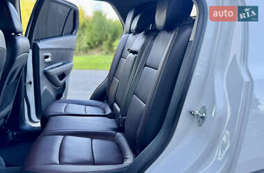 Внедорожник / Кроссовер Chevrolet Trax 2013 в 
