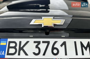 Внедорожник / Кроссовер Chevrolet Trax 2019 в 