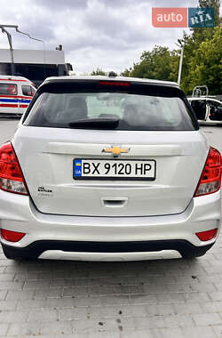 Внедорожник / Кроссовер Chevrolet Trax 2017 в 
